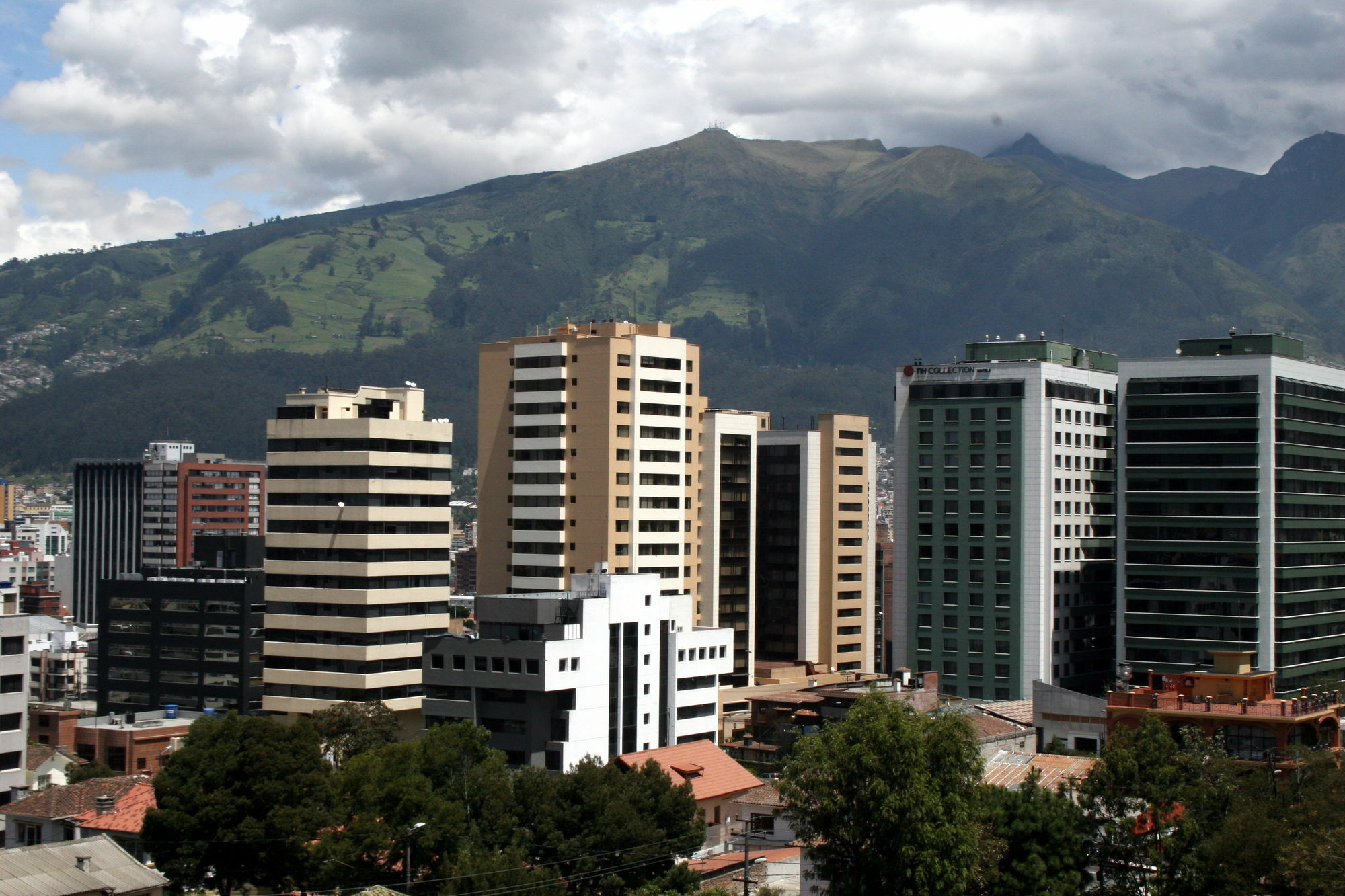 Hostal De La Mancha Quito Exteriér fotografie